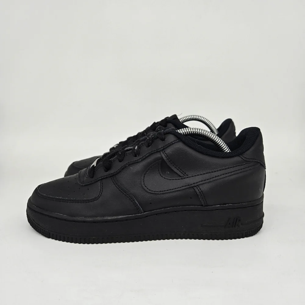 Nike Air Force 1 LE Big Kids' Shoes FV5951-001 Black Size 6.5Y